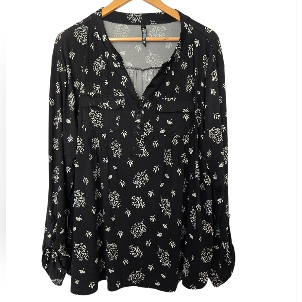 White Mark Black and White Leaf Print Blouse Size 3xl